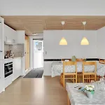1 Bedroom Cozy In Dom wakacyjny *